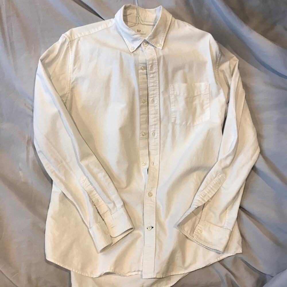 The Gap Standard Fit Dress Shirt